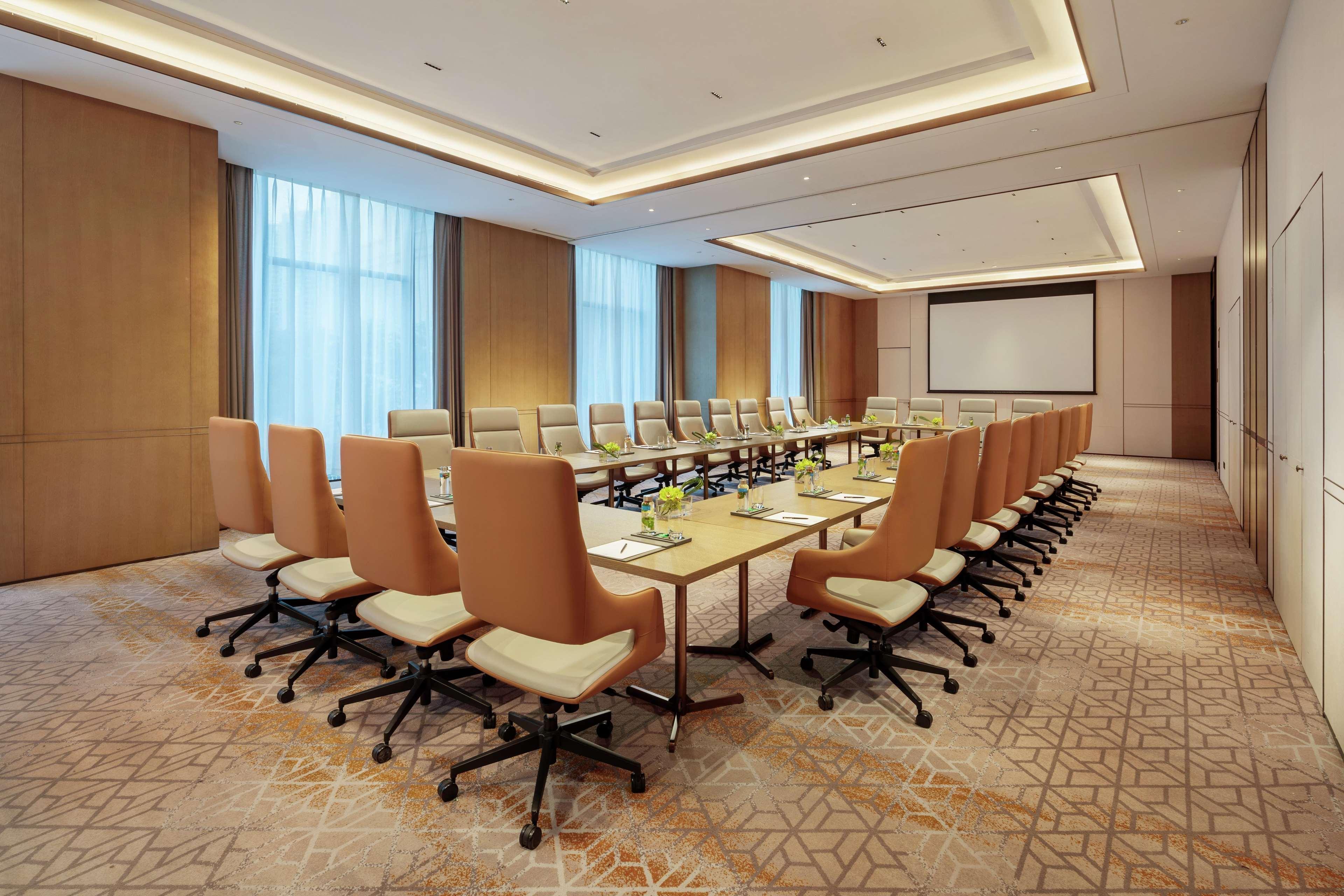 Hilton Chengdu Chenghua - Close To Panda Base And Chunxi Road Exterior photo